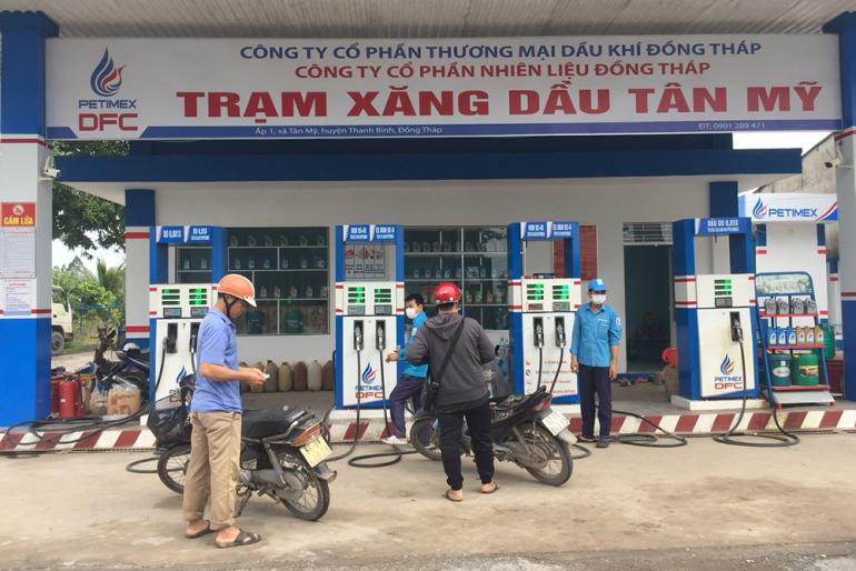 DFC điều chỉnh giá bán lẻ xăng dầu từ 15 giờ 00, ngày 13/8/2026