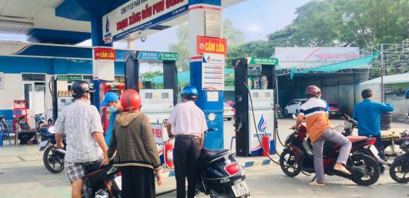 DFC điều chỉnh giá bán lẻ xăng dầu từ 15 giờ 00, ngày 16/10/2025